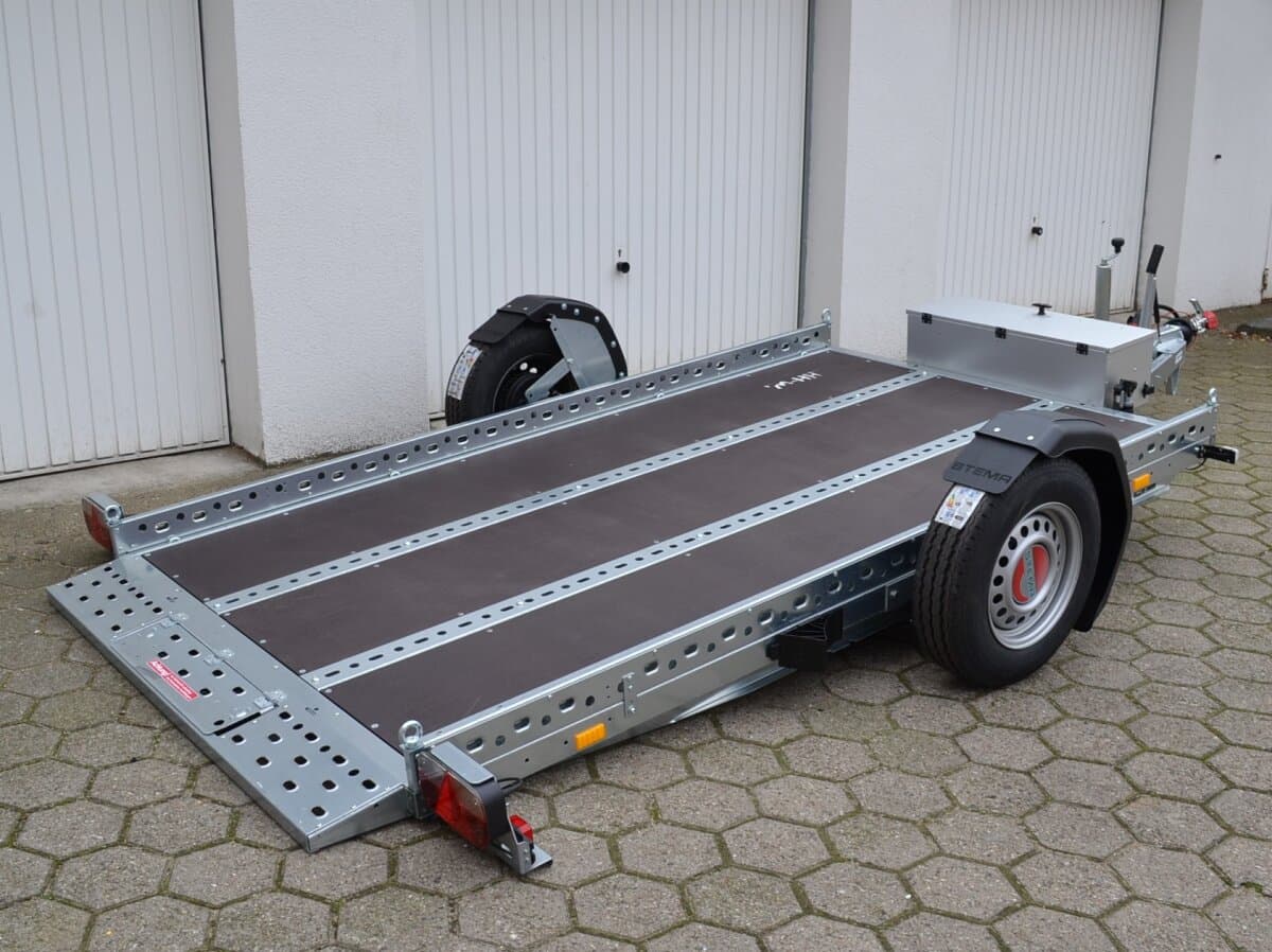 PKW Anhänger Fabrikat Stema Typ WOM 1500 301x169 mit E-Pumpe
